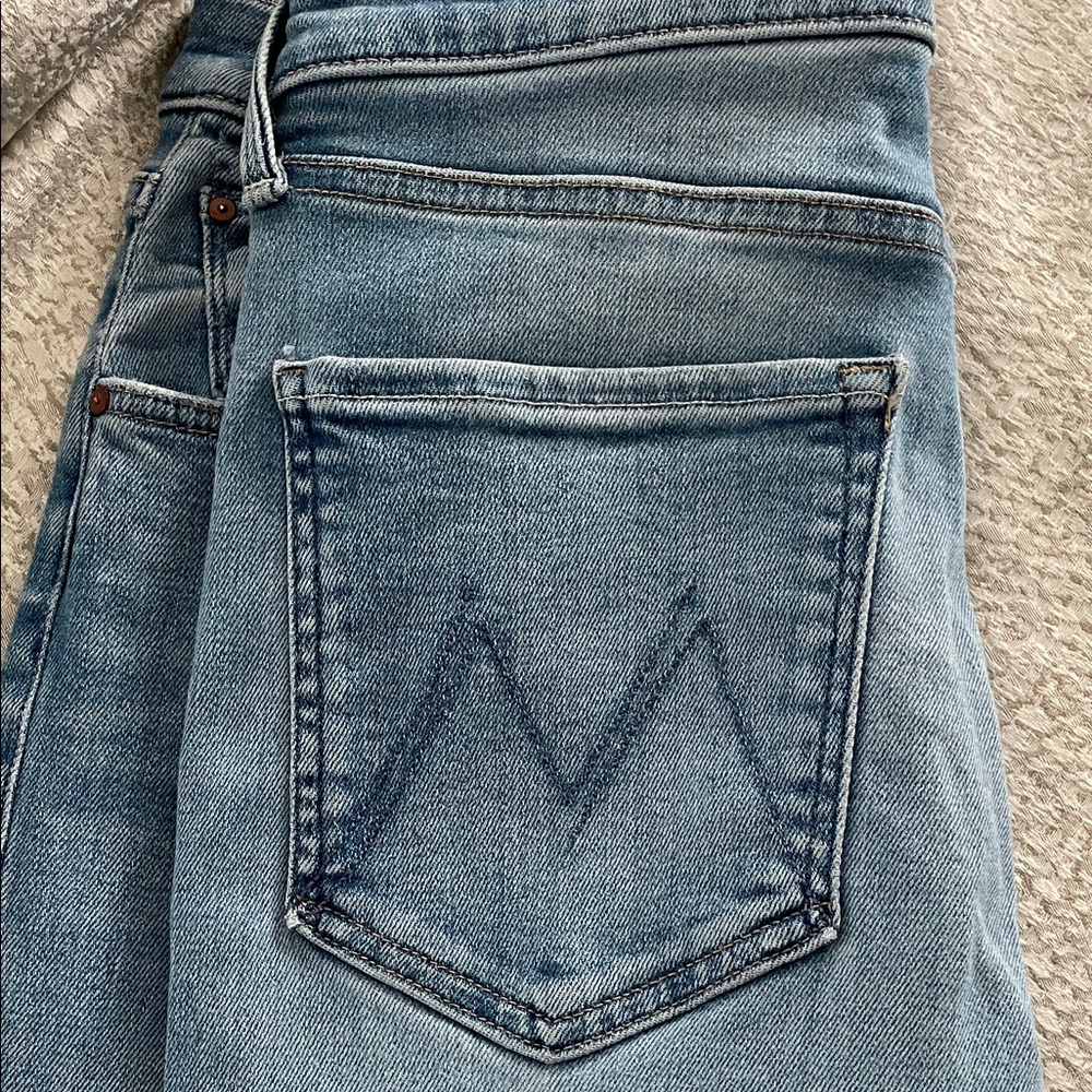 MOTHER Tripper Ankle Fray High-Rise Layover Wash 30